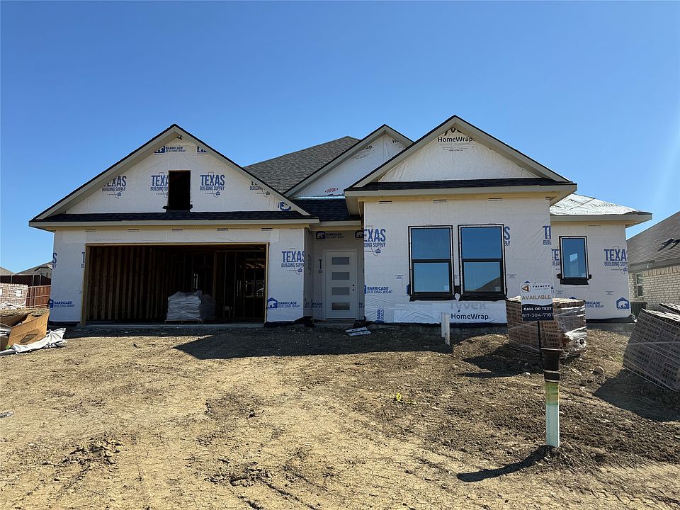 1st image of 208 Shepards St