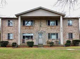 29165 Hufford Rd APT 4, Perrysburg, OH 43551