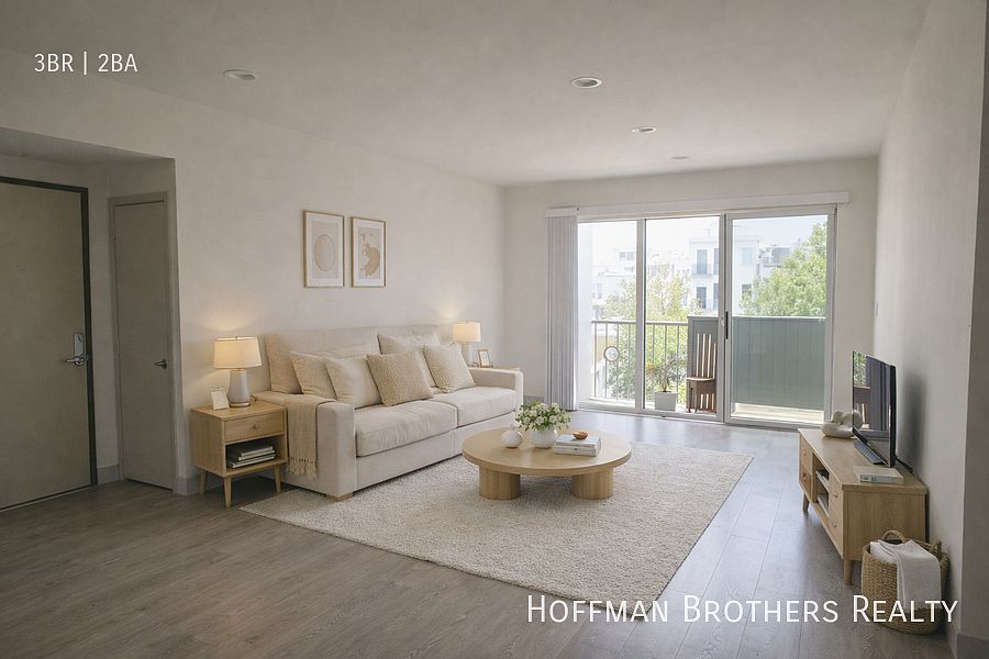 1st image of 3714 Kelton Ave #304