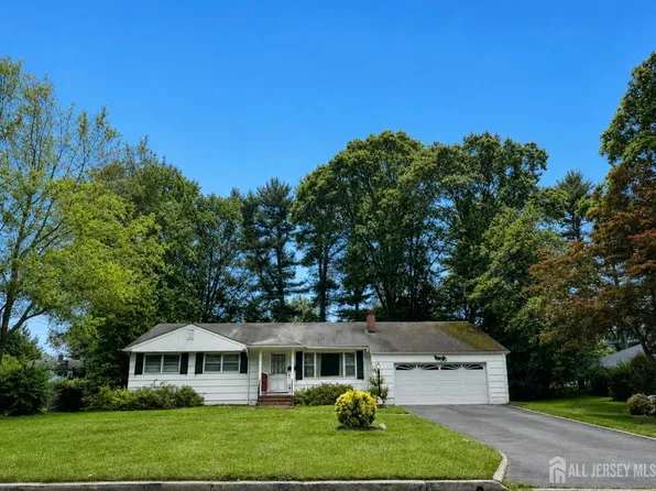 68 Herbert Dr, East Brunswick, NJ 08816