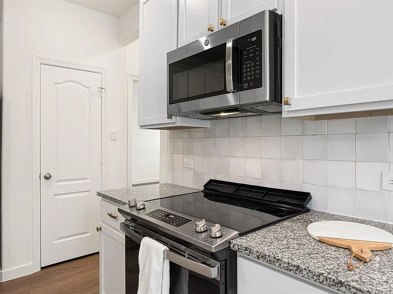 31411 Horseshoe Meadow Bend Ln — Photo 9