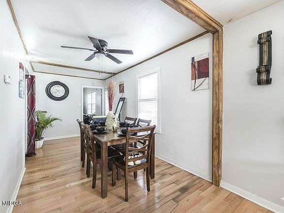 4th image of 511 Forsyth St