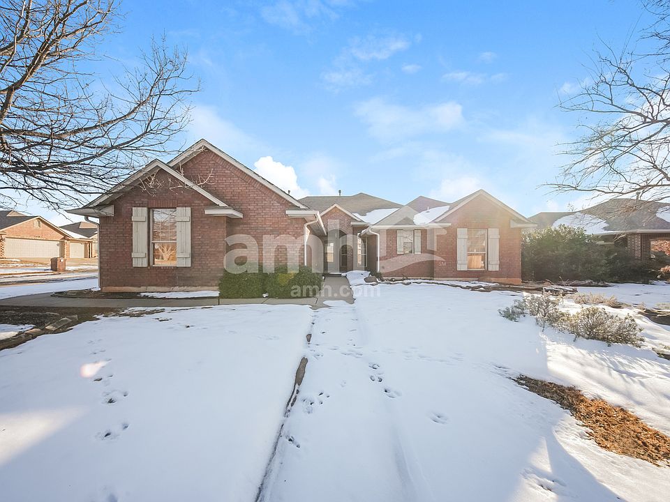1st image of 16616 Canyonwood Ln