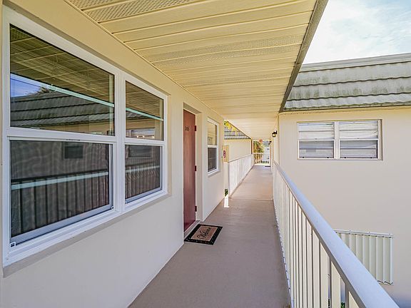 5th image of 1 Vista Gardens Trail #205