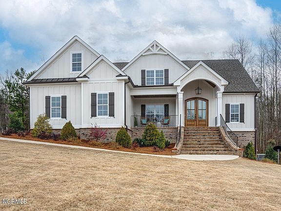 4th image of 3299 W Hampton Drive