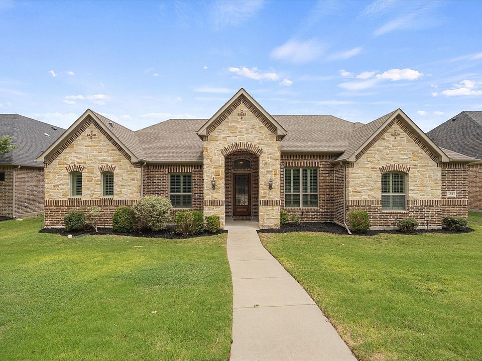 1st image of 34 Shadydale Ln