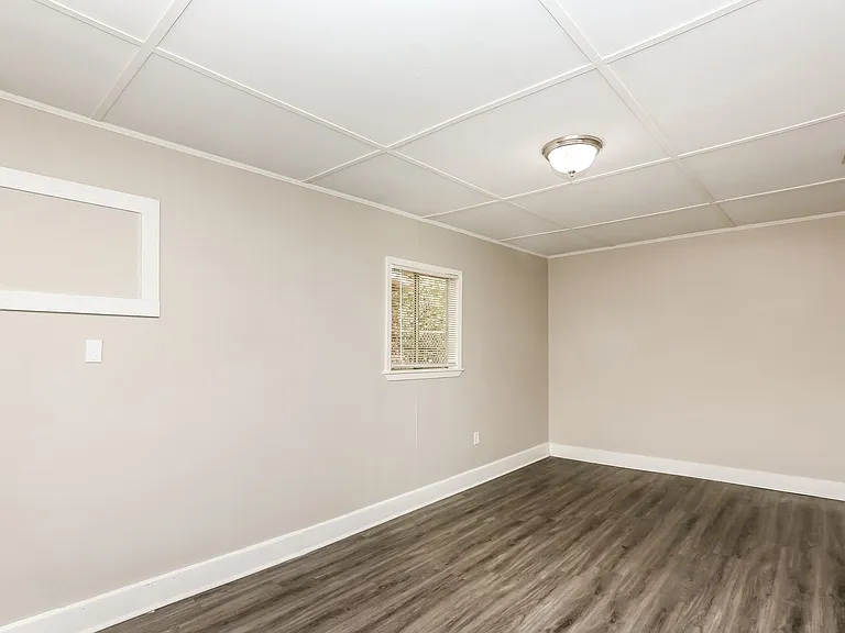 686839_020_living_room_13139002.jpg
