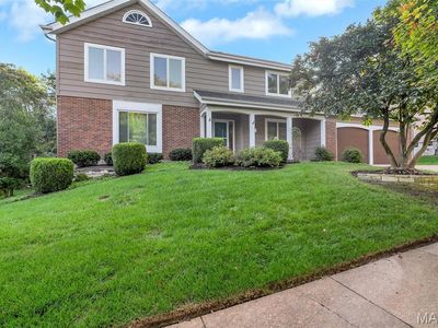 614 Carman Forest Ln, Ballwin, MO, 63021