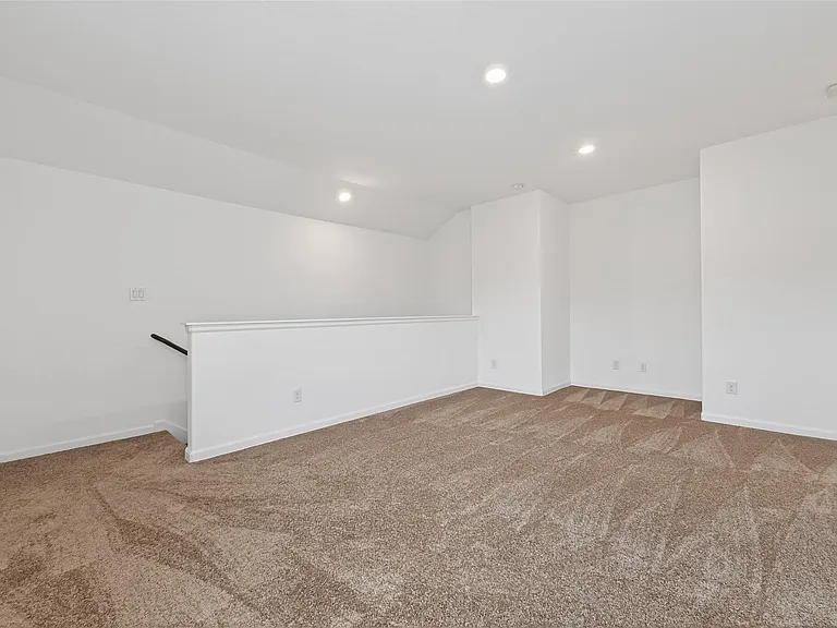 16108 Dockside St — Photo 29