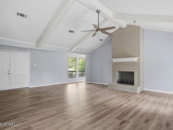 4th image of 500 Alverton Ct