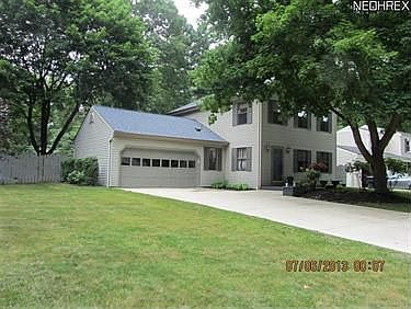 2nd image of 3809 Longhill Dr SE