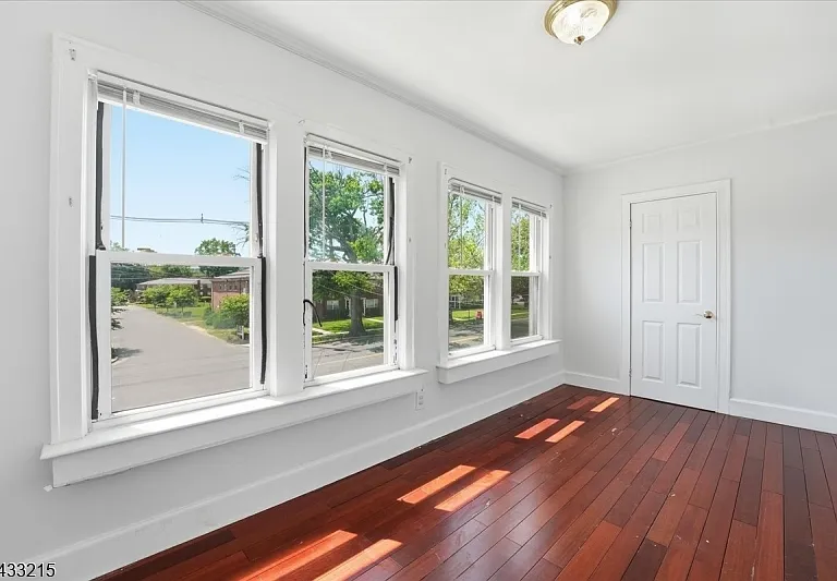 122 S Lincoln Ave #1 — Photo 16