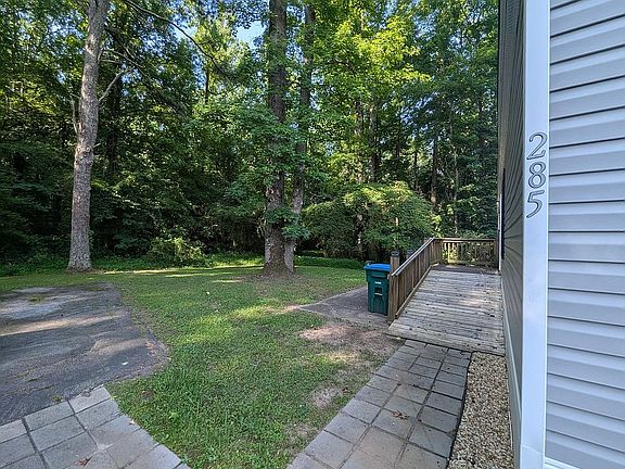 3rd image of 285 Wallingford Dr