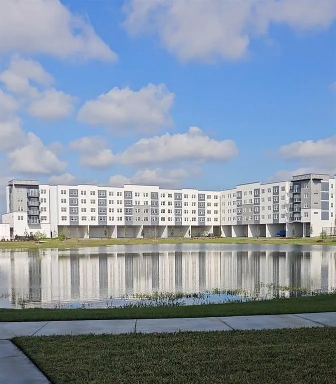 Building Photo - 5587 Millenia Park Blvd #315