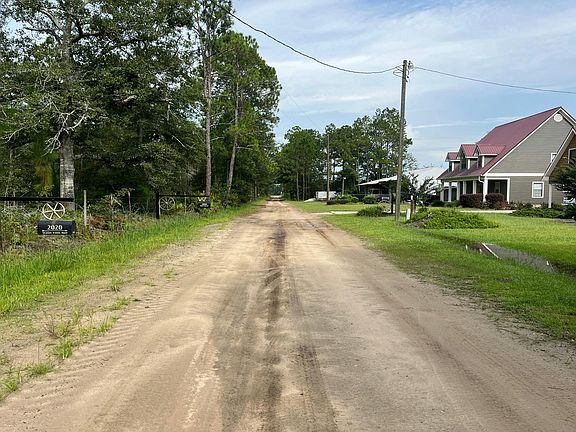 4th image of 2000 Wagon Wheel Rd