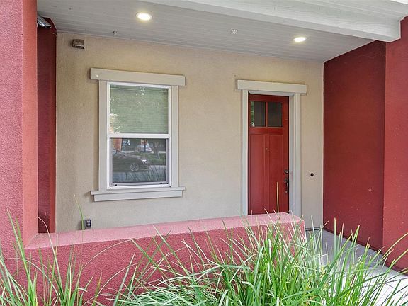 3rd image of 3102 Briza Dr