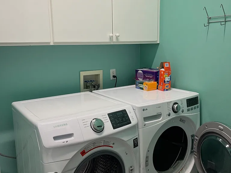 4034 Kats Ct — Photo 4