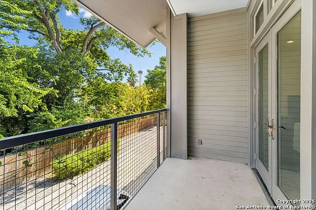 135 Cedar St #105 — Photo 17