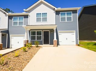 61 Cain Hollow Way, Asheville, NC 28806