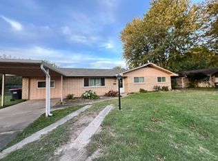 1708 Theodore Dr, Springdale, AR 72762