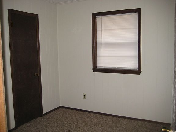 3rd image of 303 Gary Dr