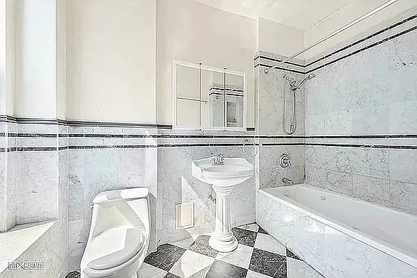 Rented by Blackwater Associates Inc. | media 45