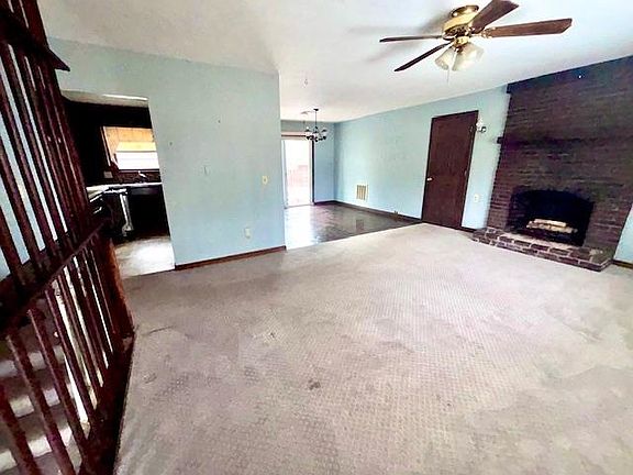 5th image of 90 N Lowell Road