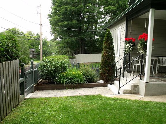 3rd image of 85 Acorn St