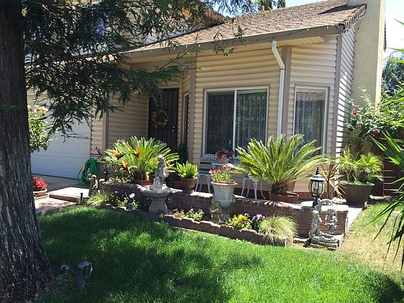 3rd image of 916 Elmridge Way