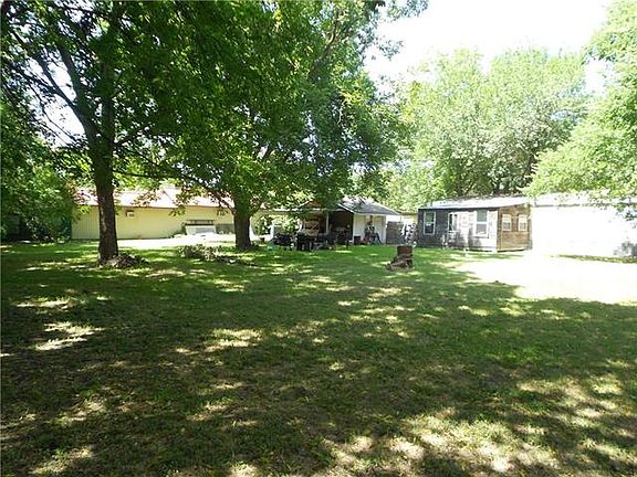 4th image of 13806 Dewberry Dr