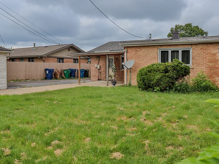 7119 Stanford Dr — Photo 9