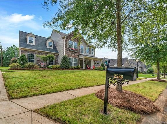3rd image of 2536 Cypress Oak Ln