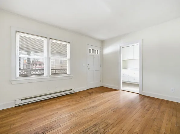 212 1/2 S Armistead Ave APT A, Hampton, VA 23669