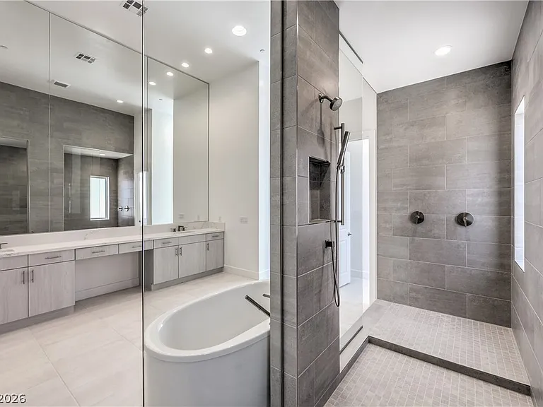 10864 Agate Cliffs Ave — Photo 17