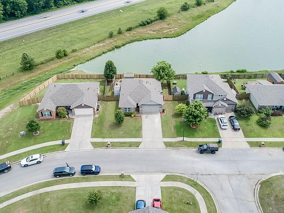 3rd image of 9800 E Swan Dr
