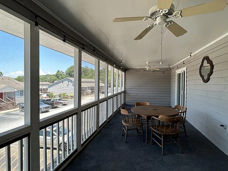 2505 W Broad St #222 — Photo 9