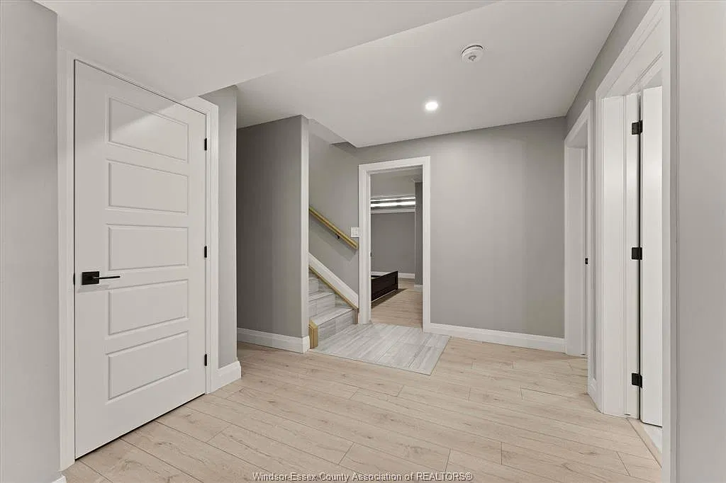 3 bed, $2,250 — Photo 4