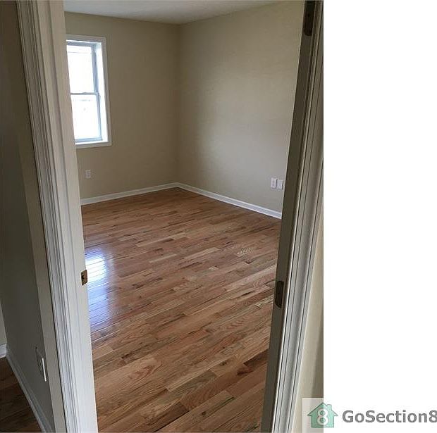 2nd image of 6005 Walther Ave