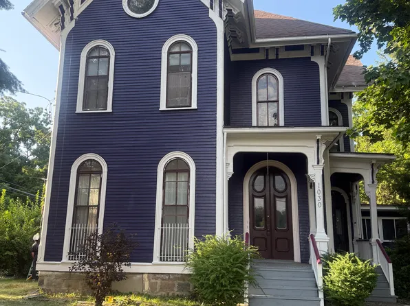 1030 W Main St, Kalamazoo, MI