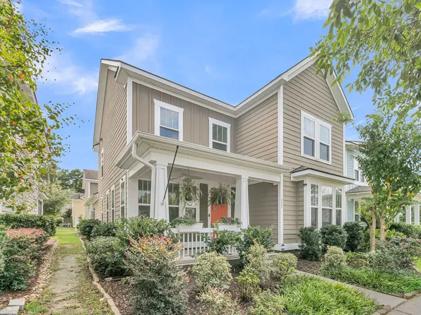 229 Ribbon Rd, Summerville, SC 29483