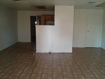 2nd image of 3301 N Richards St