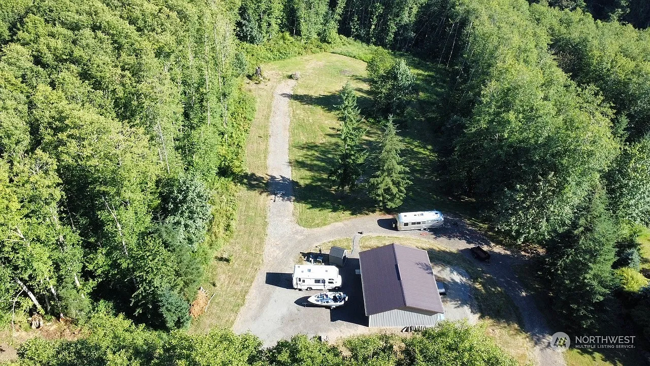 101 Sunset Ridge photo 1