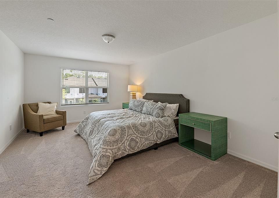 1st image of 398 Cadberry Pl