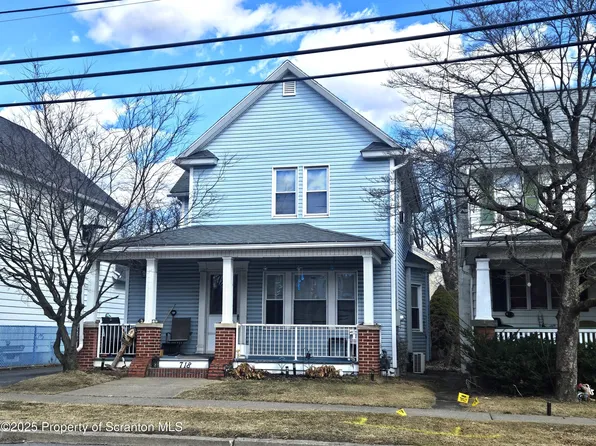 718 Boulevard Ave, Dickson City, PA 18519