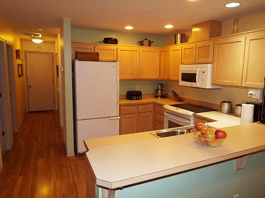 2nd image of 216 95th Ave SE