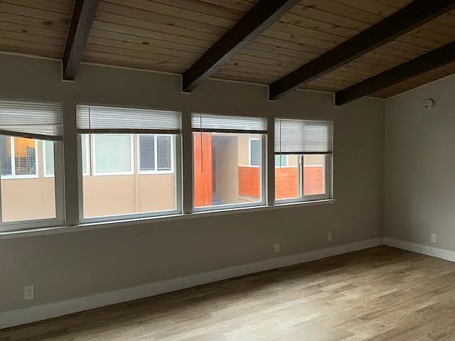 735 N Amphlett Blvd #2 — Photo 2