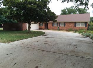 5426 27th St, Lubbock, TX 79407