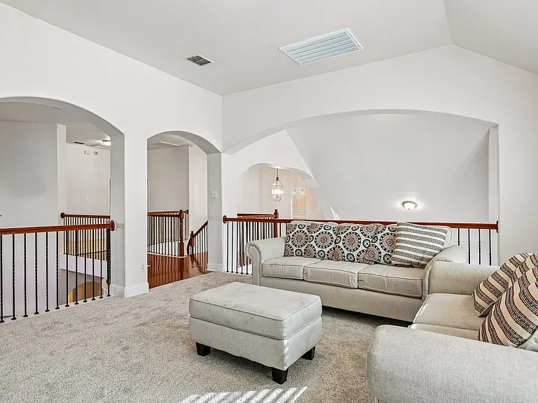 6006 Shadywood Ln — Photo 29