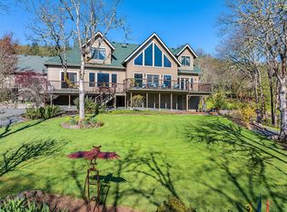 401 Wildrose Ln, Grants Pass, OR 97527