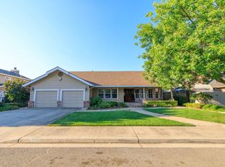 1946 Peacock Dr, Turlock, CA 95382